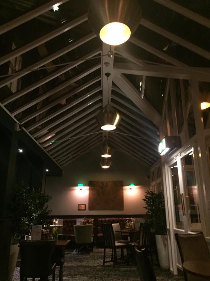 The George Hotel Wetherspoon Μπρέκον Εξωτερικό φωτογραφία